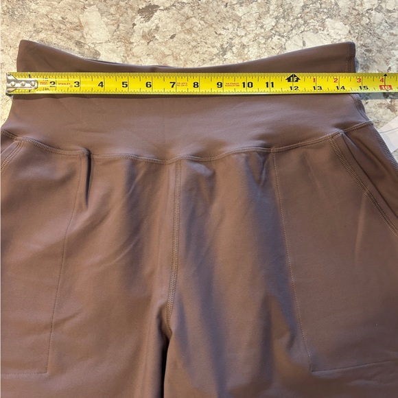 Old Navy Women's Powersoft Joggers Size Large NWT - Picture 5 of 9